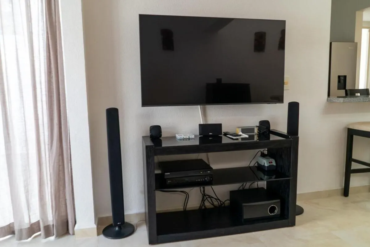 Apartment Luxury House Near Hotelery Zone In Playa Playa del Carmen